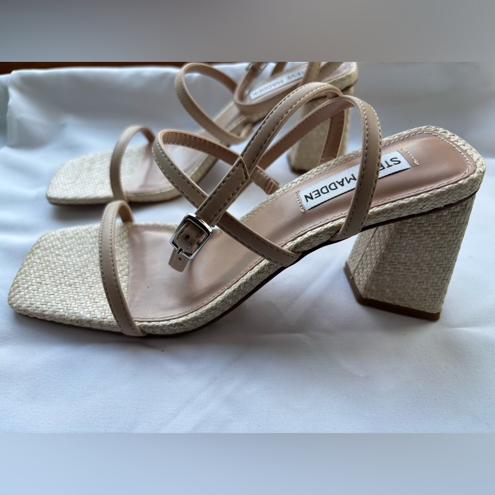 Steve Madden Women's Tan Block Heel Sandals - Size 8.5 - NEVER WORN